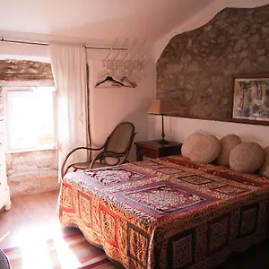 Fonda La Pepa Maca Hotel Monells